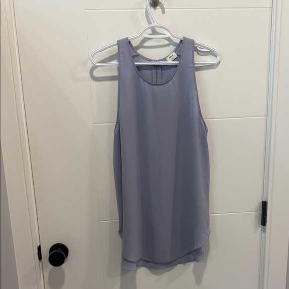 🏴 Aritzia Wilfred Purple Tank Top Relaxed Fit Scoop Neck size large - Picture 1 of 9